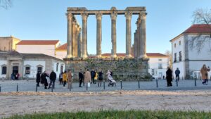 Évora