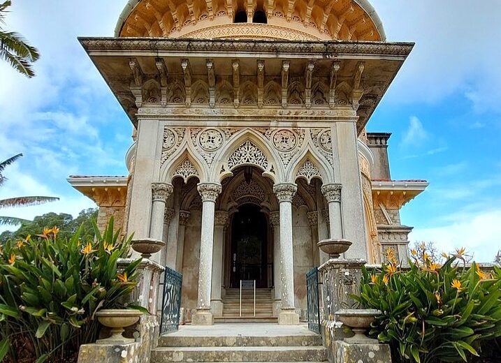 Monsserrate Palace