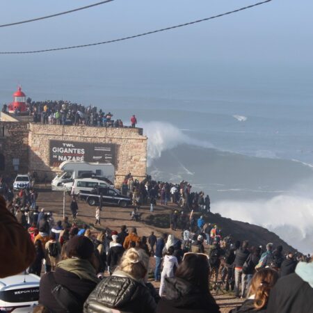 Nazaré Big Waves